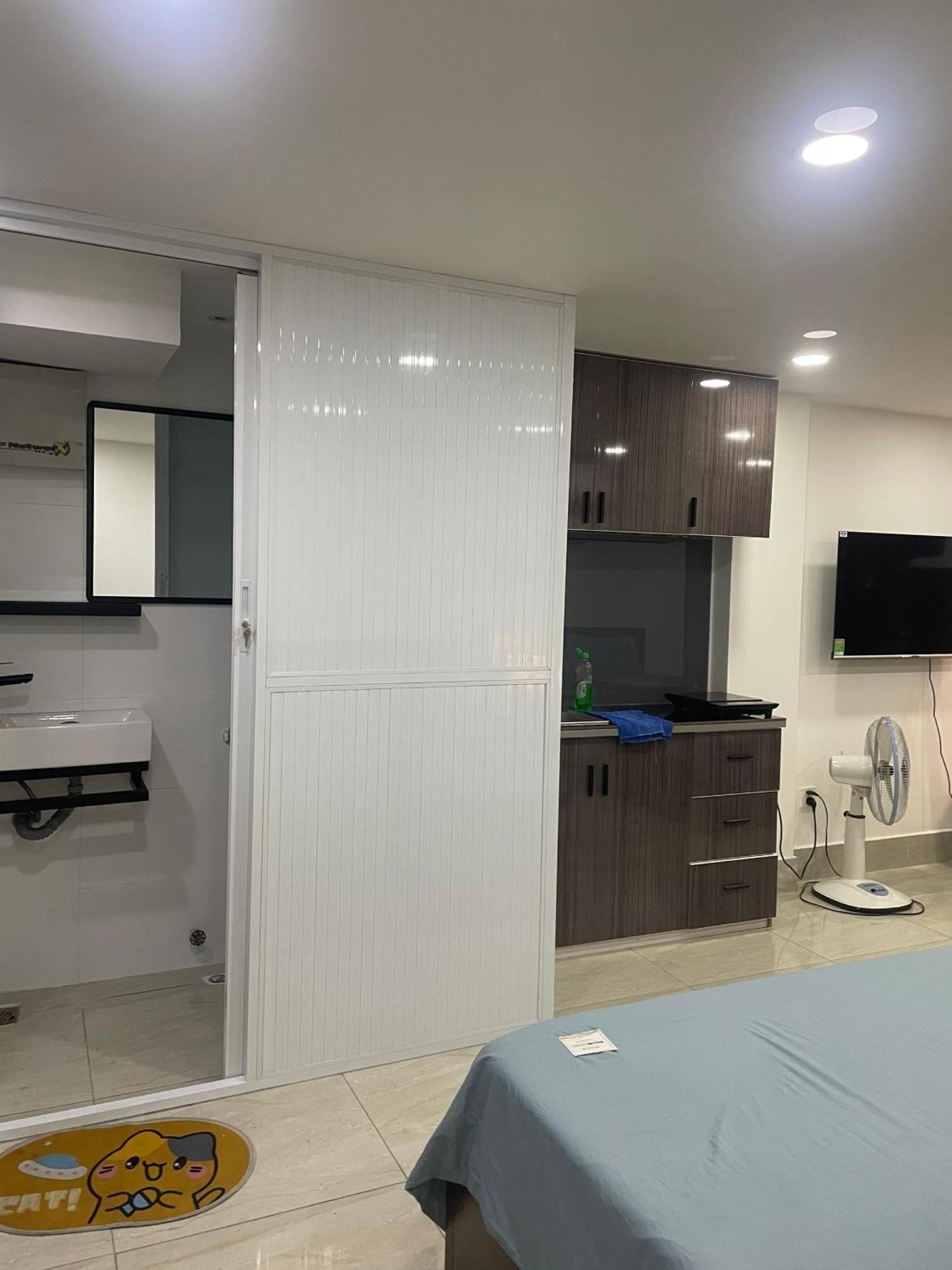 Qhome Căn hộ *